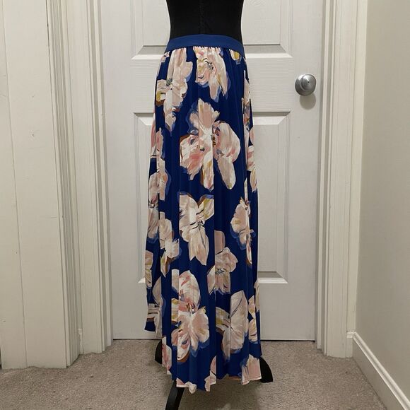 A New Day Blue Maxi Skirt Pink Flowers‎ Floral Print Pleated Women's Small - Picture 2 of 9